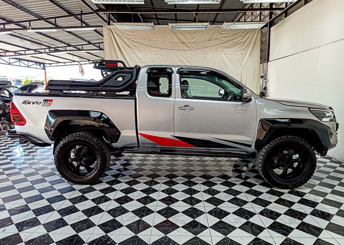 Used 10
                    TOYOTA
                     for Sale Image