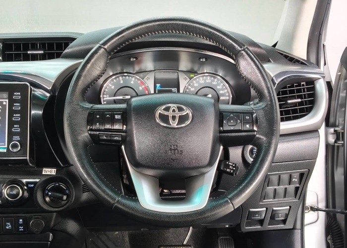 Used 4
                    TOYOTA
                     for Sale Image