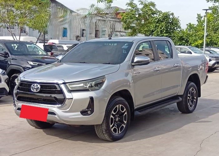 TOYOTA