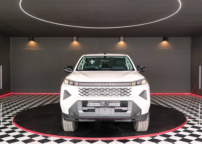 Used 4
                    TOYOTA
                     for Sale Image