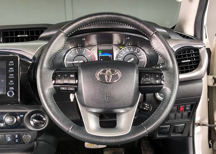 Used 6
                    TOYOTA
                     for Sale Image