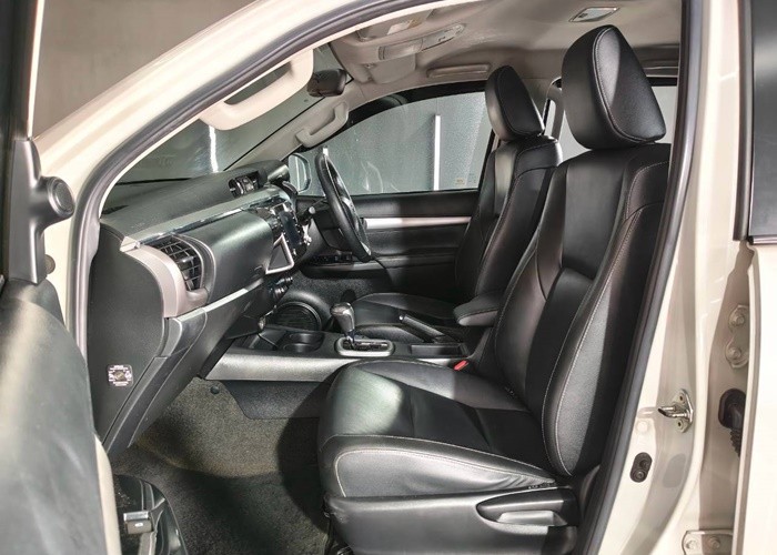 Used 6
                    TOYOTA
                     for Sale Image