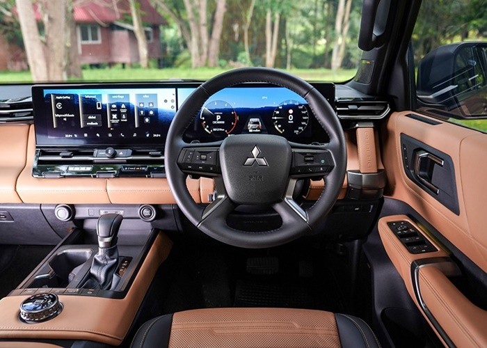 Used 1
                    MITSUBISHI
                     for Sale Image