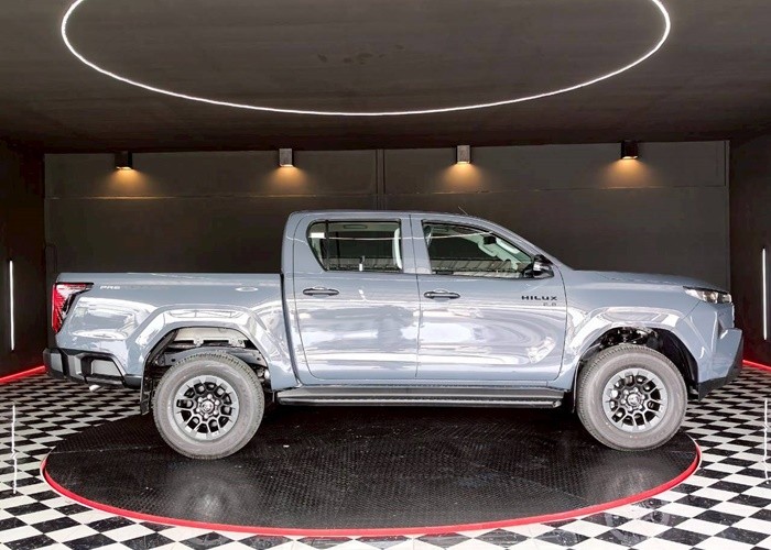 Used 5
                    TOYOTA
                     for Sale Image