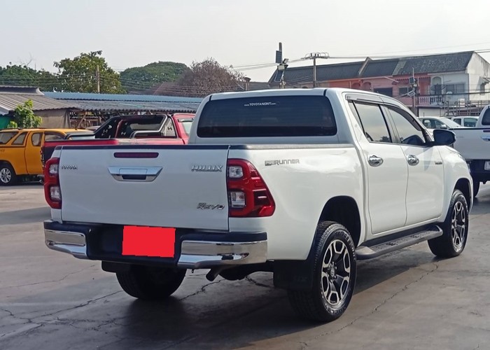 Used 12
                    TOYOTA
                     for Sale Image