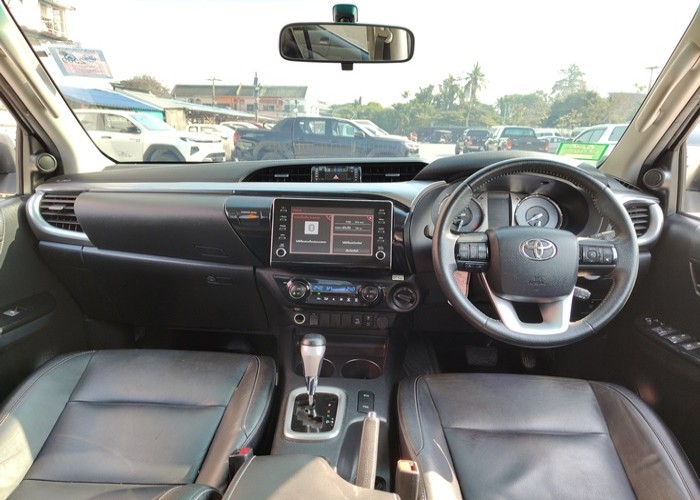 Used 7
                    TOYOTA
                     for Sale Image
