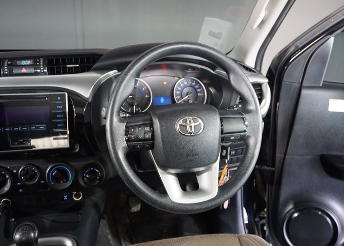 Used 5
                    TOYOTA
                     for Sale Image