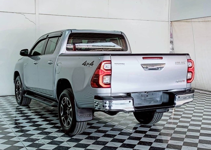 Used 11
                    TOYOTA
                     for Sale Image