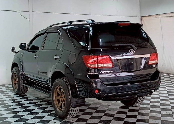 Used 10
                    TOYOTA
                     for Sale Image