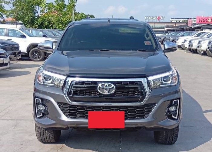 Used 8
                    TOYOTA
                     for Sale Image