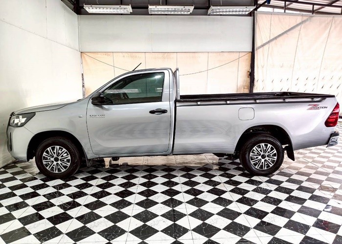 Used 12
                    TOYOTA
                     for Sale Image