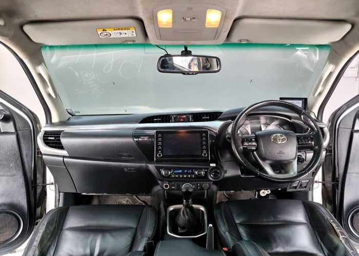 Used 12
                    TOYOTA
                     for Sale Image
