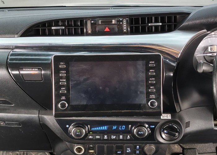 Used 12
                    TOYOTA
                     for Sale Image
