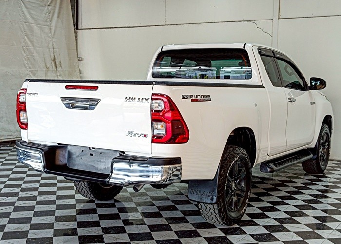 Used 6
                    TOYOTA
                     for Sale Image