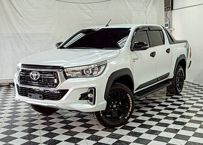 TOYOTA