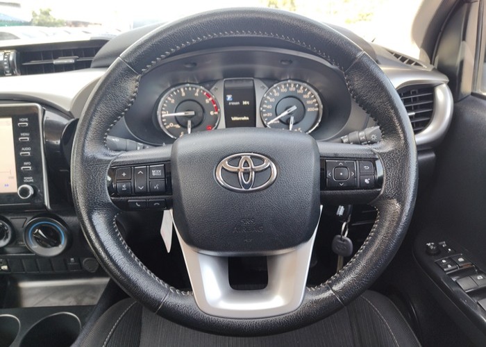 Used 5
                    TOYOTA
                     for Sale Image