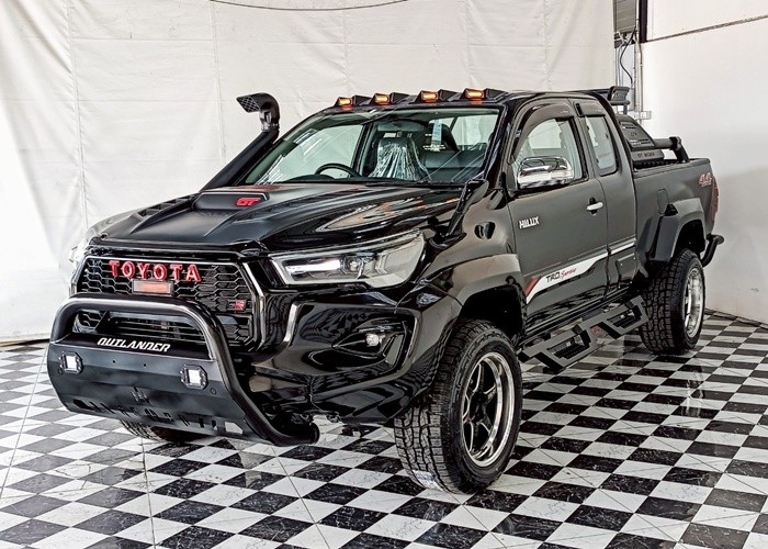 TOYOTA