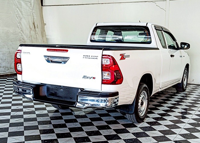 Used 8
                    TOYOTA
                     for Sale Image