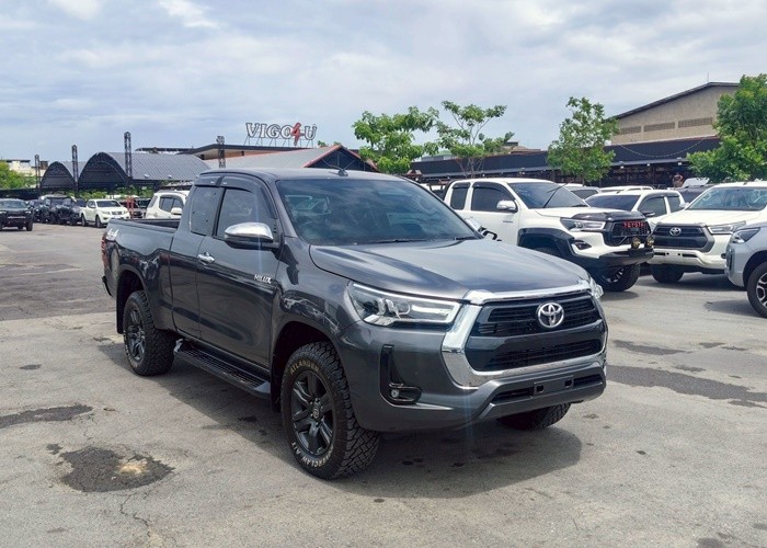 Used 7
                    TOYOTA
                     for Sale Image