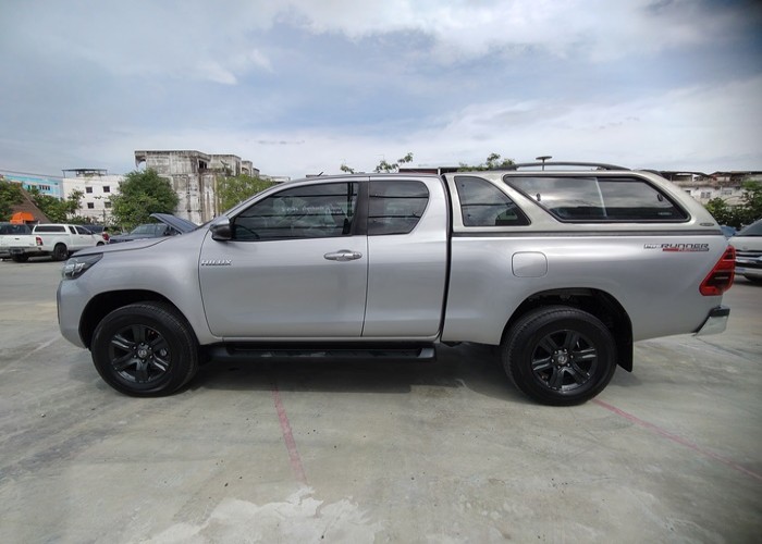 Used 5
                    TOYOTA
                     for Sale Image