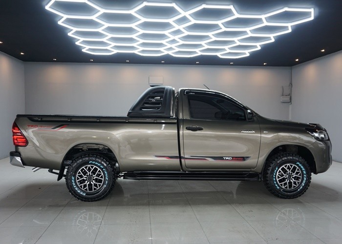 Used 5
                    TOYOTA
                     for Sale Image