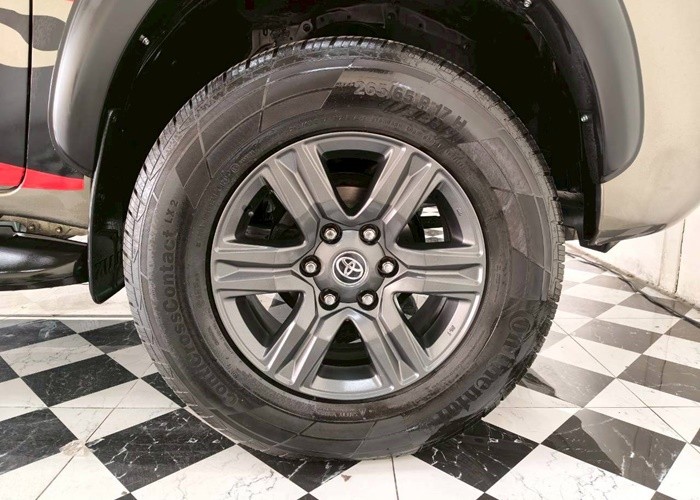 Used 11
                    TOYOTA
                     for Sale Image