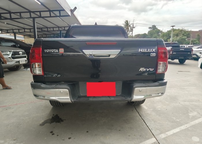 Used 8
                    TOYOTA
                     for Sale Image