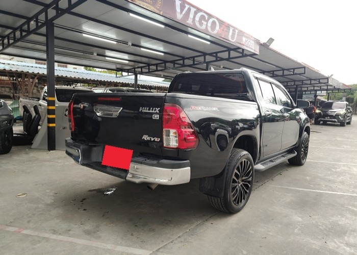 Used 8
                    TOYOTA
                     for Sale Image