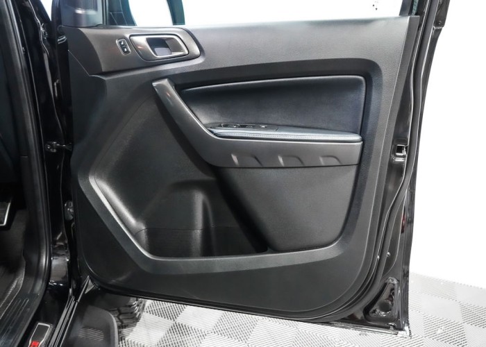 Used 4
                    FORD
                     for Sale Image