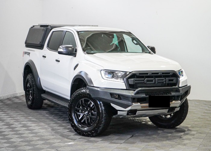 Used 8
                    FORD
                     for Sale Image