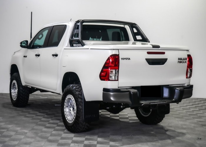 Used 2
                    TOYOTA
                     for Sale Image