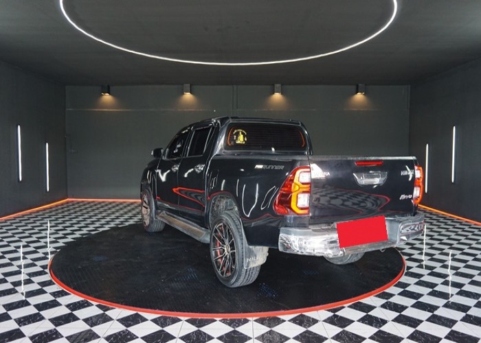 Used 8
                    TOYOTA
                     for Sale Image