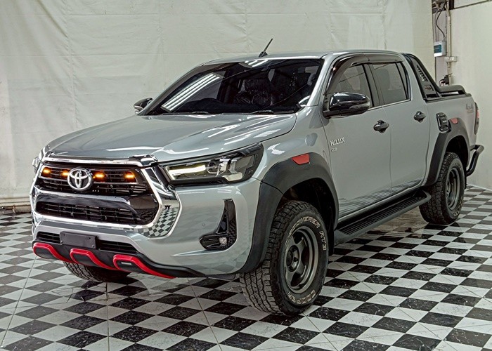 TOYOTA
