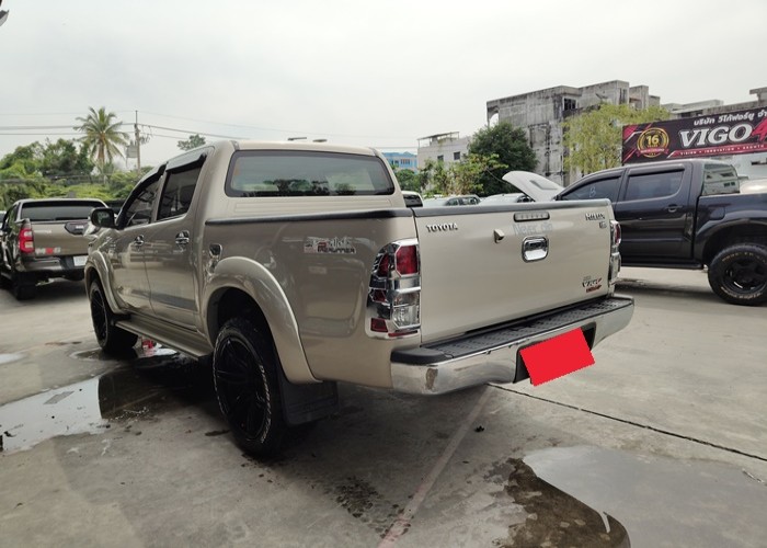 Used 8
                    TOYOTA
                     for Sale Image