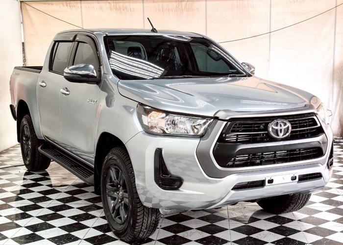 Used 9
                    TOYOTA
                     for Sale Image
