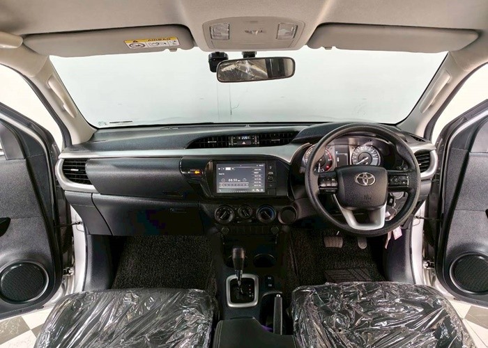 Used 9
                    TOYOTA
                     for Sale Image