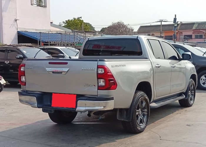 Used 9
                    TOYOTA
                     for Sale Image