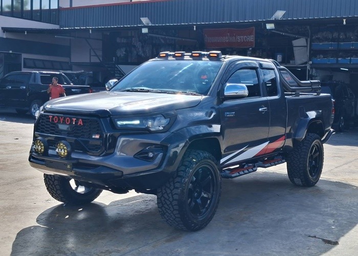 TOYOTA