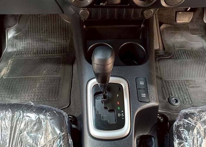 Used 4
                    TOYOTA
                     for Sale Image