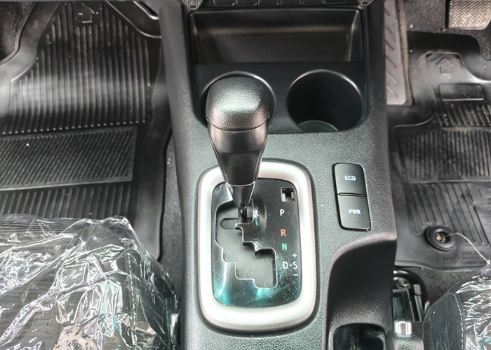 Used 5
                    TOYOTA
                     for Sale Image