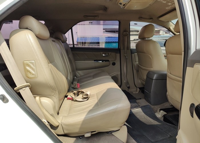 Used 4
                    TOYOTA
                     for Sale Image