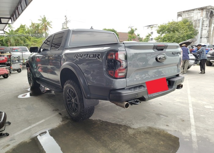 Used 8
                    FORD
                     for Sale Image