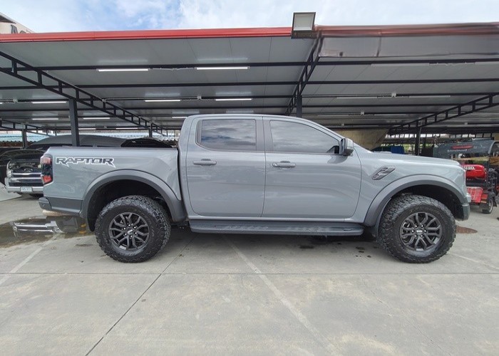 Used 8
                    FORD
                     for Sale Image
