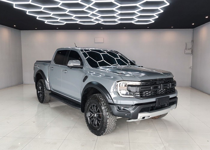 Used 8
                    FORD
                     for Sale Image