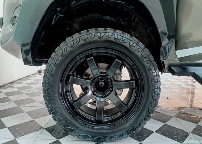 Used 9
                    TOYOTA
                     for Sale Image