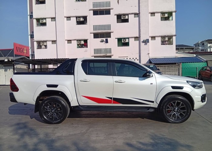 Used 7
                    TOYOTA
                     for Sale Image