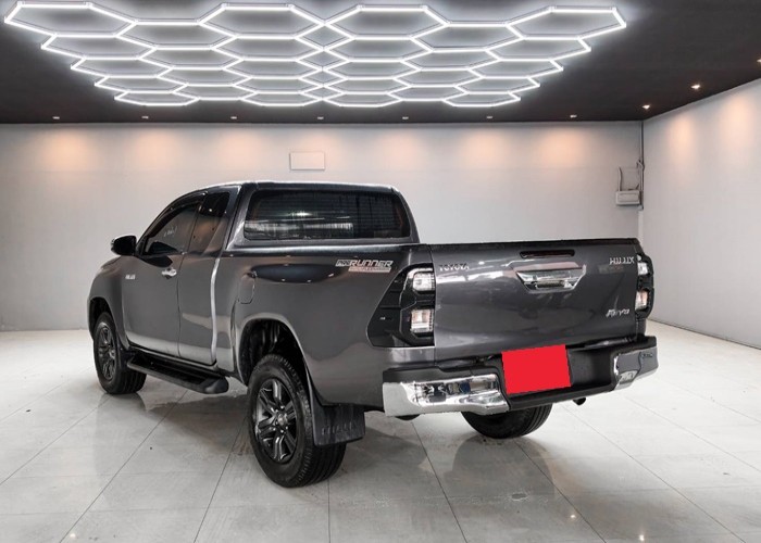 Used 8
                    TOYOTA
                     for Sale Image