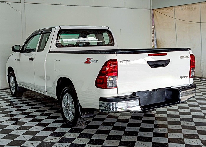 Used 11
                    TOYOTA
                     for Sale Image