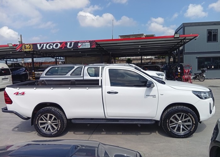 Used 5
                    TOYOTA
                     for Sale Image
