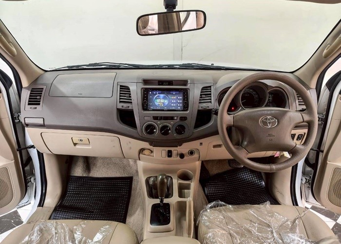 Used 8
                    TOYOTA
                     for Sale Image